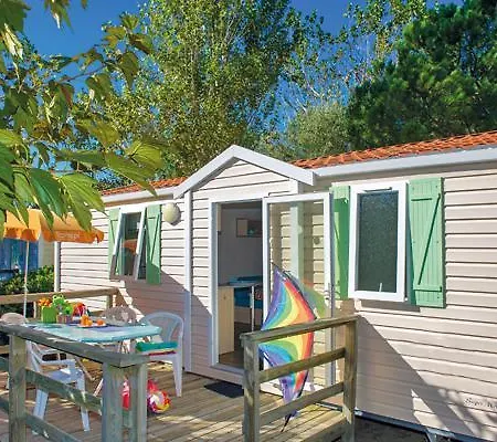 Camping Butterfly - Campings.com Parque de Campismo